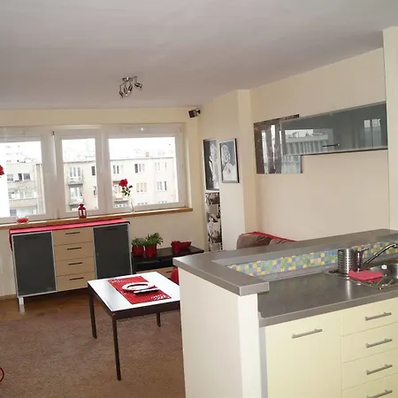 센터 아파트먼티