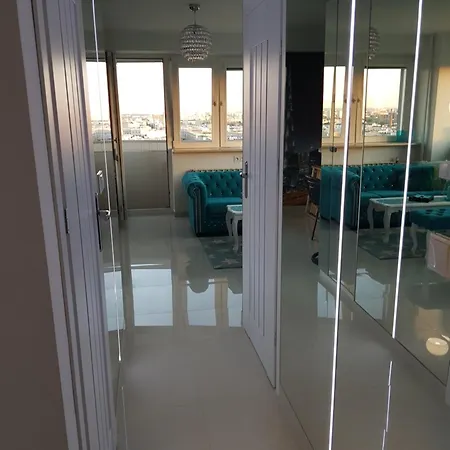 Apartment Centre *