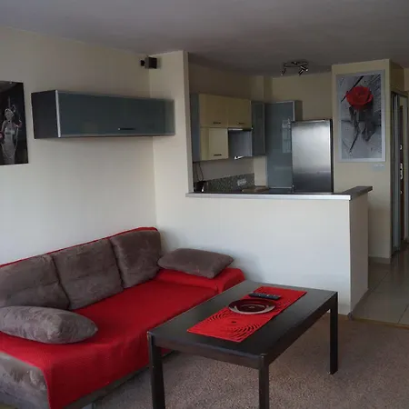 Centre Apartment *